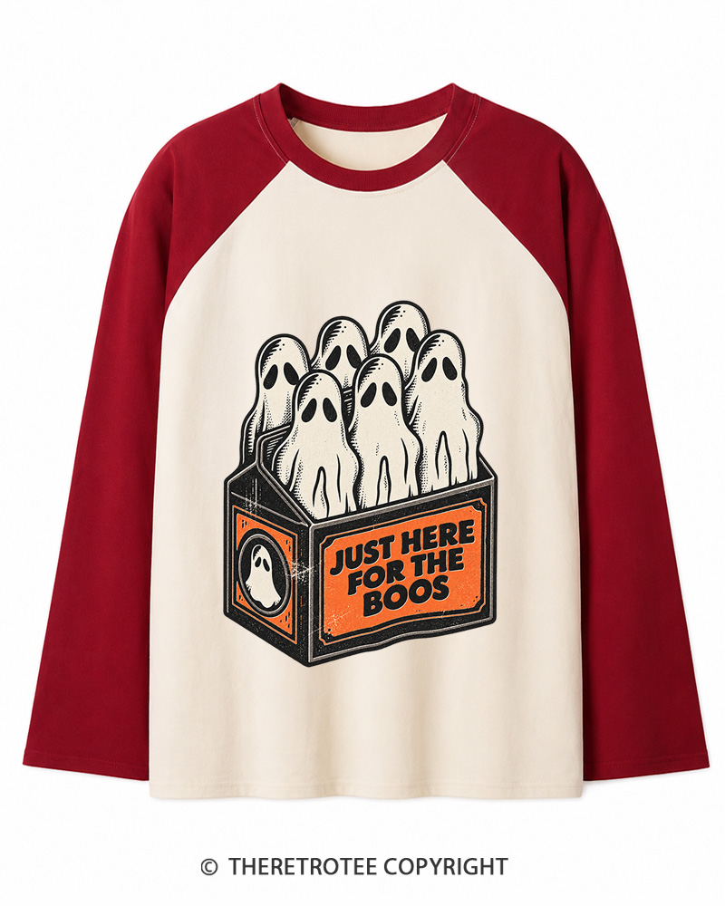 TheRetroTee Just Here For The Boos 1990s Long Sleeve Raglan T-Shirt