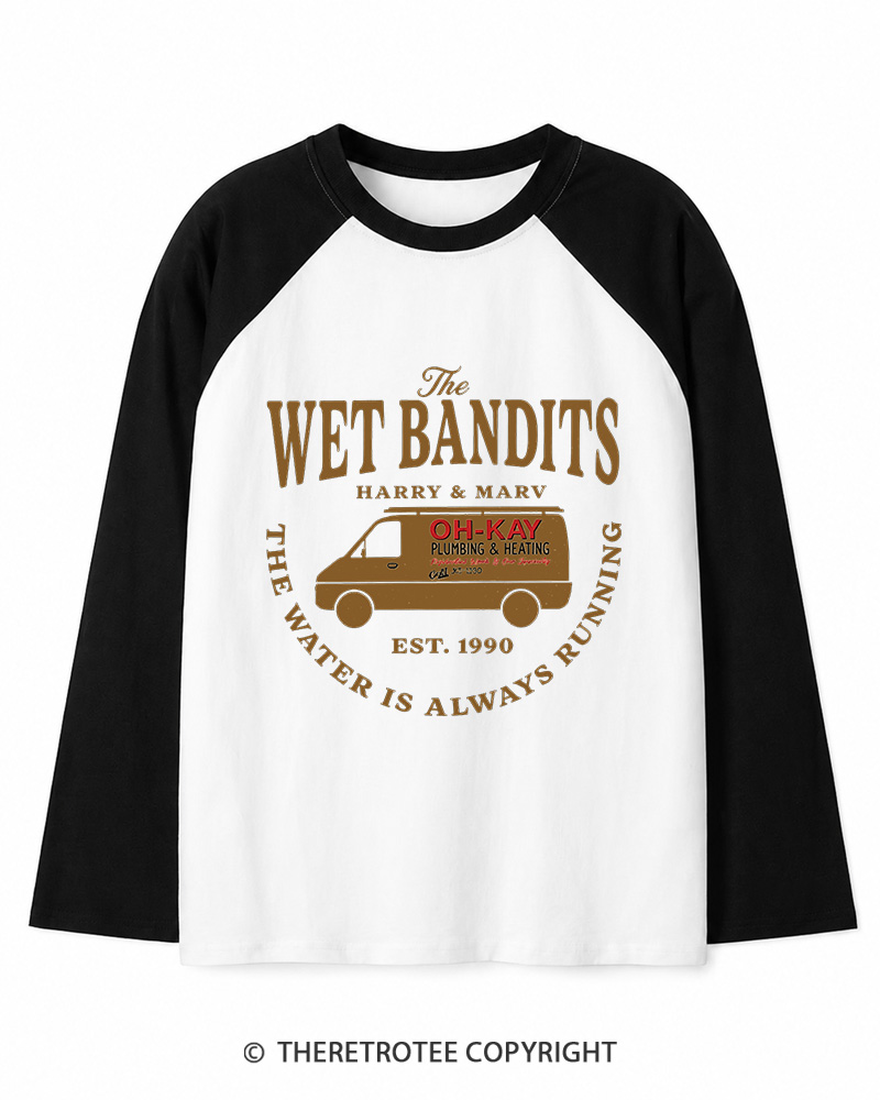 TheRetroTee The Wet Bandits 1990s Christmas Long Sleeve Raglan T-Shirt