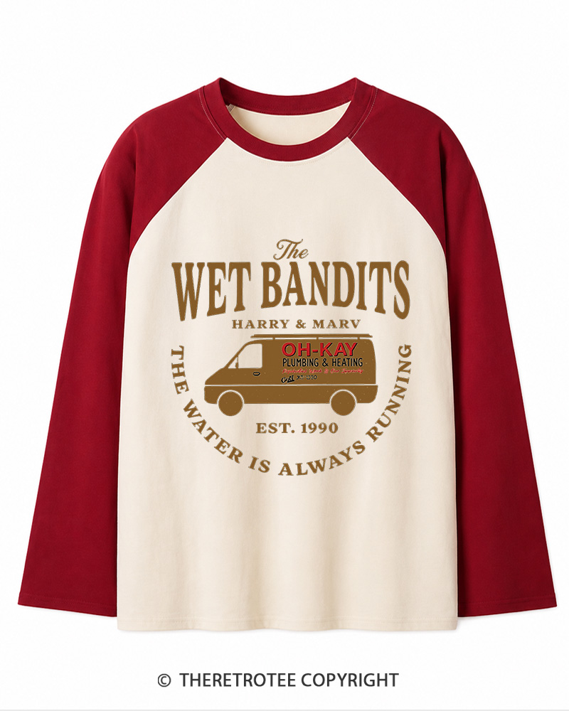 TheRetroTee The Wet Bandits 1990s Christmas Long Sleeve Raglan T-Shirt