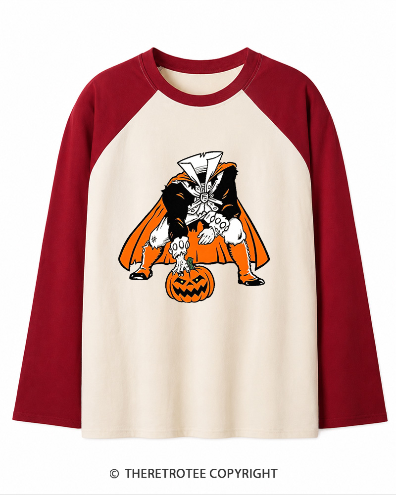 TheRetroTee Headless Horseman Patriots 1970s Long Sleeve Raglan T-Shirt