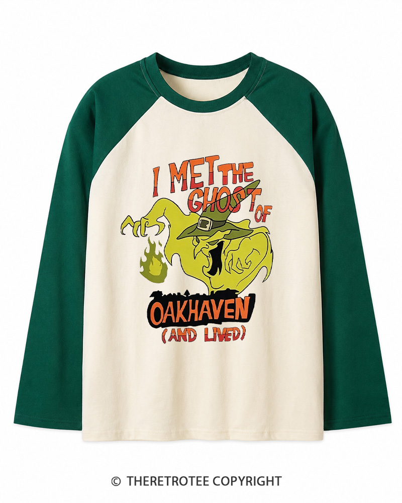 TheRetroTee I Met The Ghost Of Oakhaven 1990s Long Sleeve Raglan T-Shirt