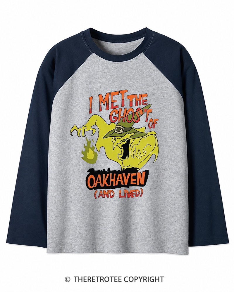 TheRetroTee I Met The Ghost Of Oakhaven 1990s Long Sleeve Raglan T-Shirt