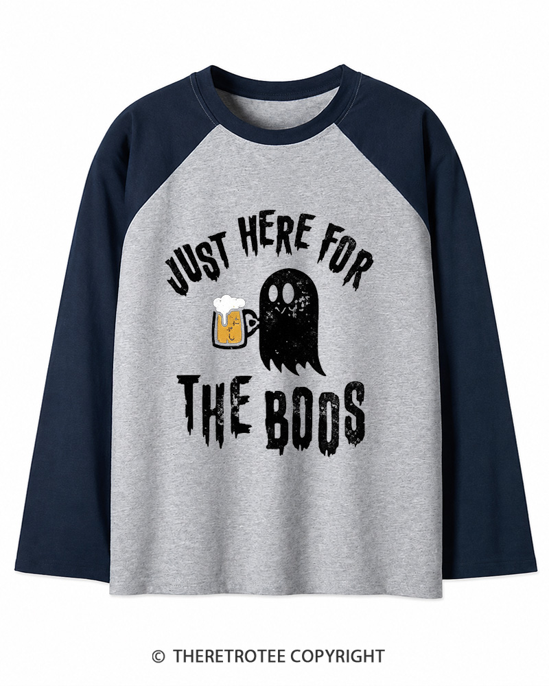 TheRetroTee Just Here For The Boos 1980s Long Sleeve Raglan T-Shirt