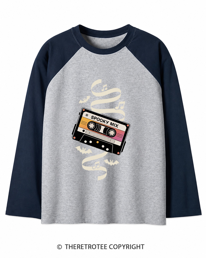 TheRetroTee Spooky Mix 1980s Long Sleeve Raglan T-Shirt
