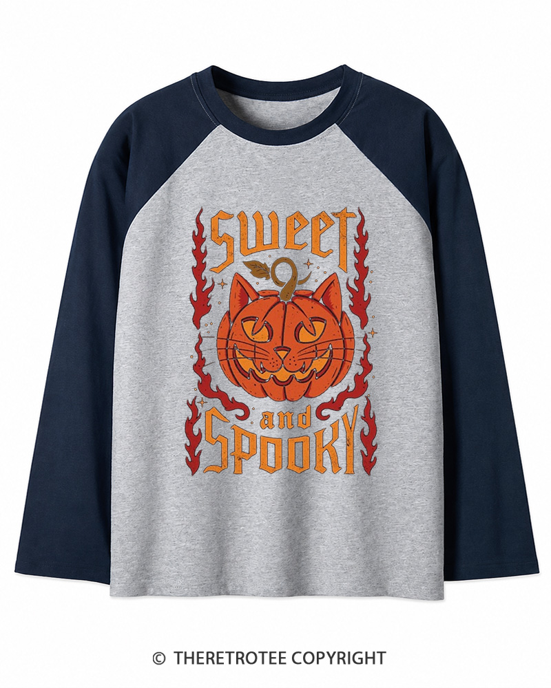 TheRetroTee Cute Ghost Pumpkin 1990s Long Sleeve Raglan T-Shirt