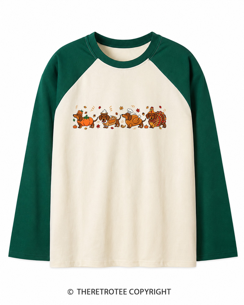 TheRetroTee Turkey Dog 1980s Long Sleeve Raglan T-Shirt