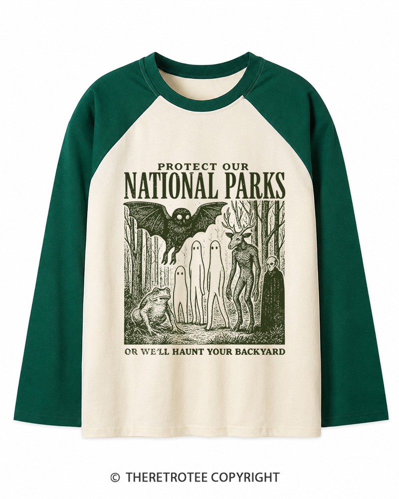 TheRetroTee Mothman 1970s Long Sleeve Raglan T-Shirt