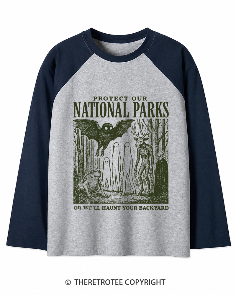 TheRetroTee Mothman 1970s Long Sleeve Raglan T-Shirt