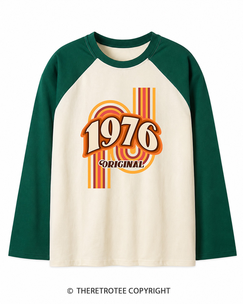 TheRetroTee 1976 Original Classic Nostalgia Graphic Long Sleeve Raglan T-Shirt