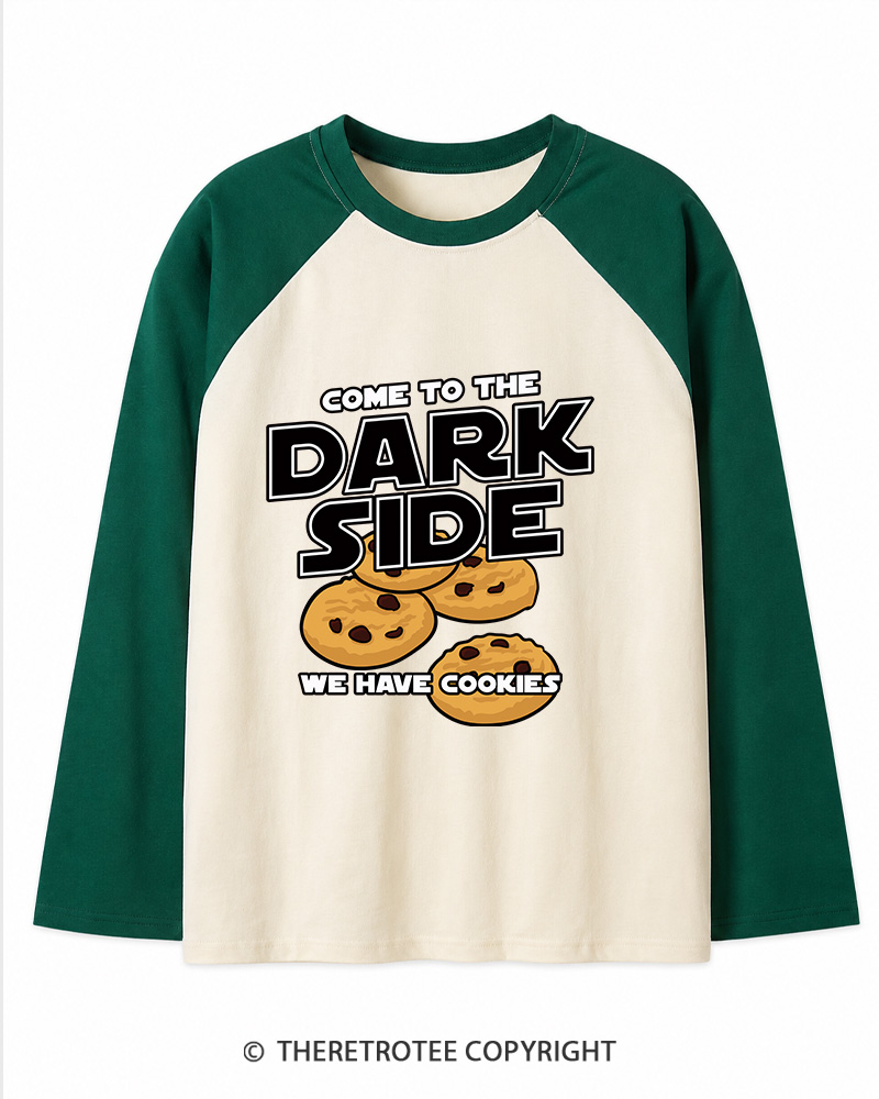 TheRetroTee Come to the Dark Side 1980s Long Sleeve Raglan T-Shirt