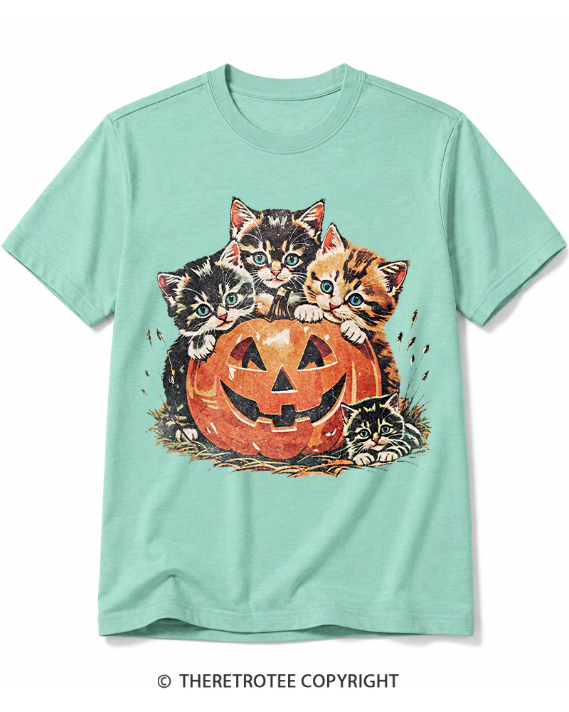 TheRetroTee Vintage Cat Halloween 1990s Cotton T-Shirt