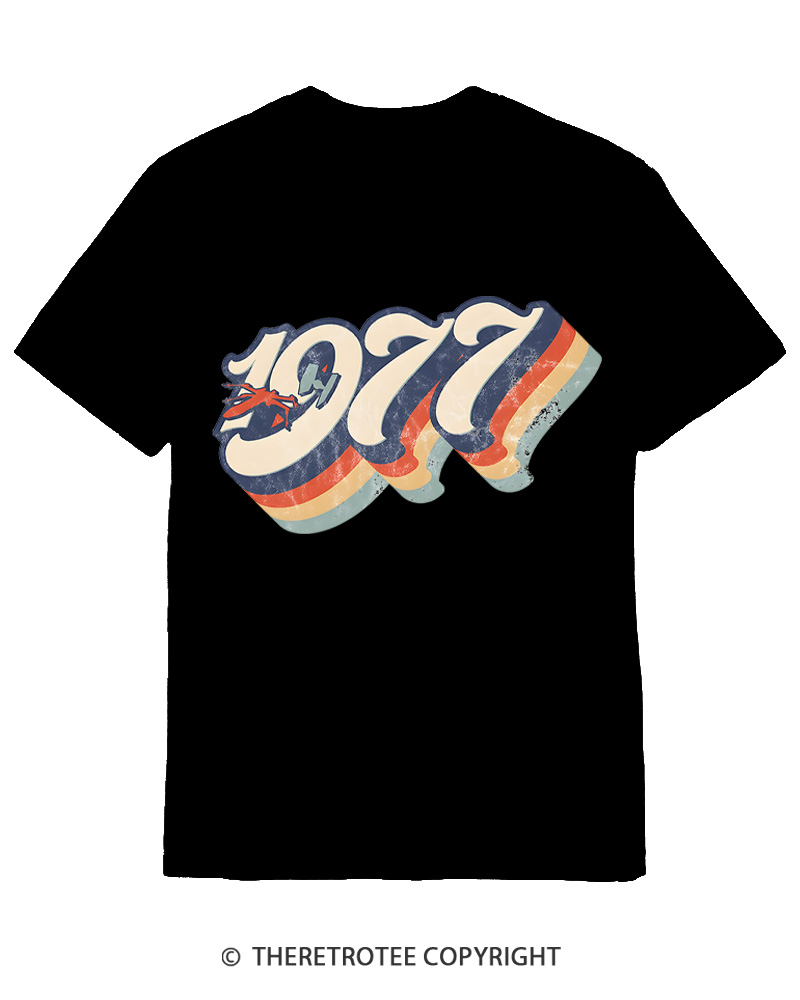 TheRetroTee 1977 Retro Dog Fight Cotton T-Shirt