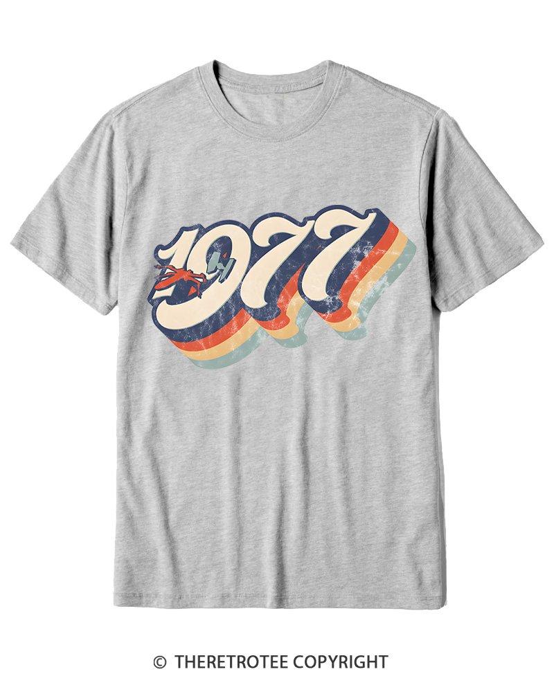 TheRetroTee 1977 Retro Dog Fight Cotton T-Shirt