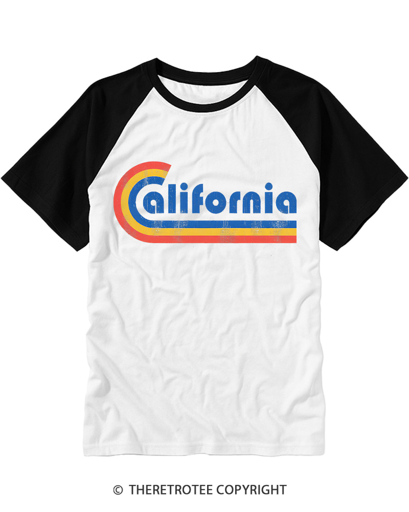 TheRetroTee Happy California Holiday Vintage Graphic Raglan Baseball T-Shirt