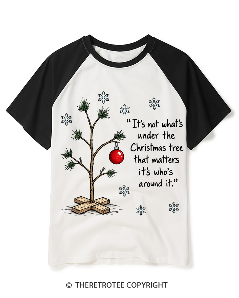 TheRetroTee Christmas Tree Quote 1960s Raglan Baseball T-Shirt