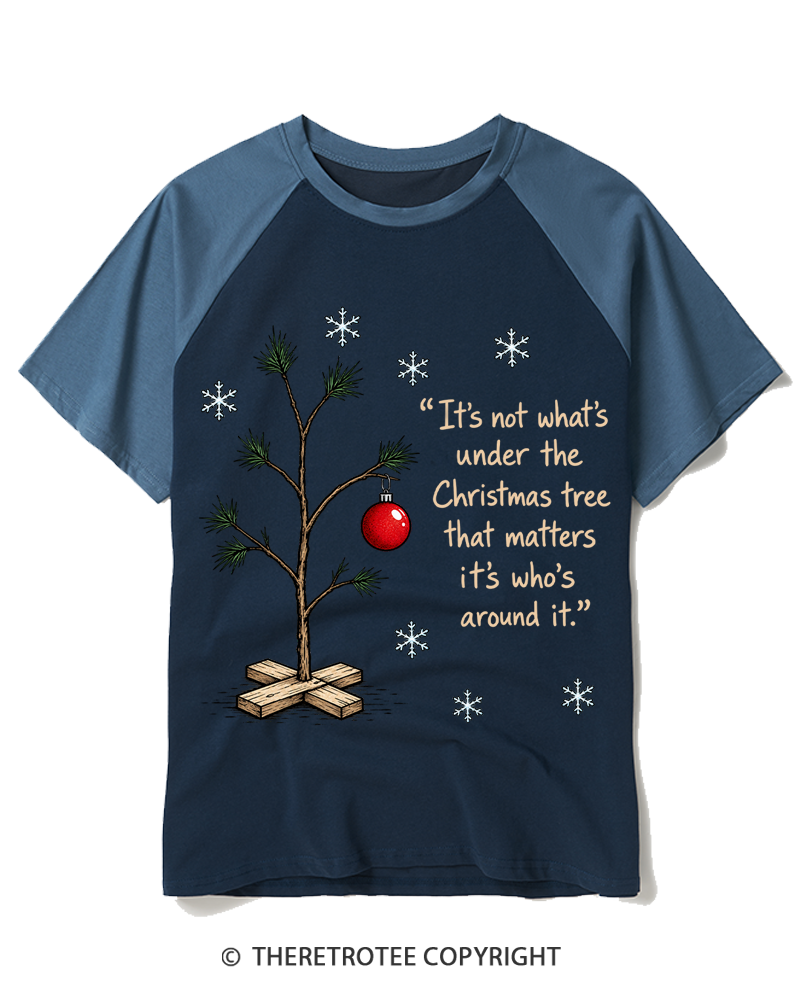 TheRetroTee Christmas Tree Quote 1960s Raglan Baseball T-Shirt