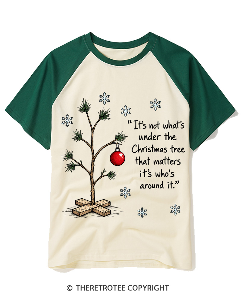 TheRetroTee Christmas Tree Quote 1960s Raglan Baseball T-Shirt