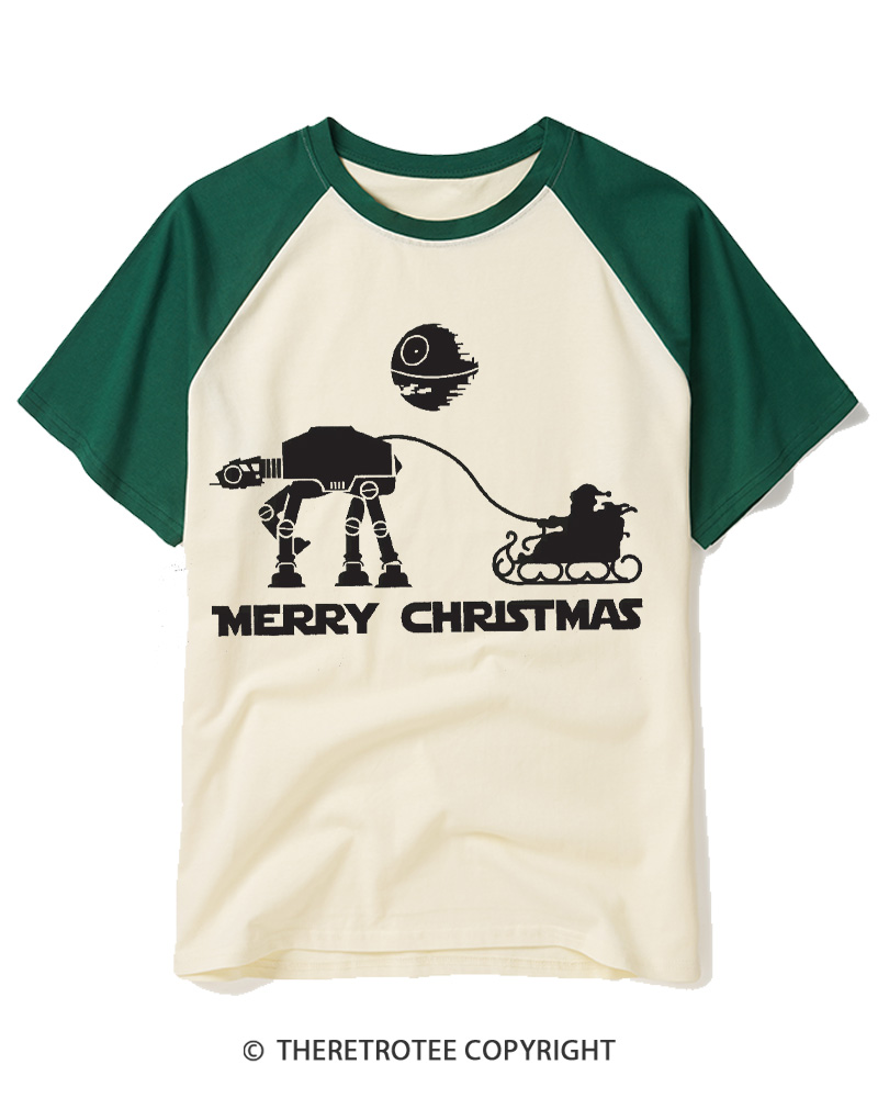 TheRetroTee Merry Christmas 1980s Raglan Baseball T-Shirt