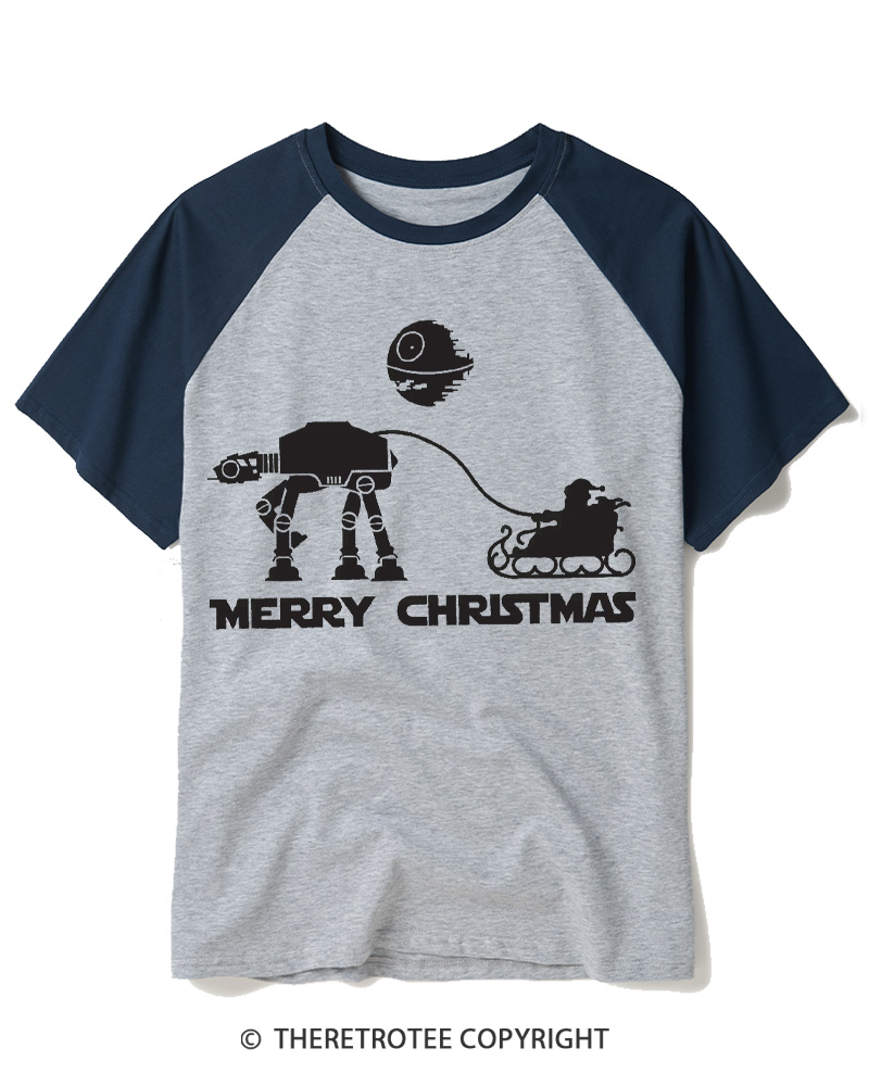 TheRetroTee Merry Christmas 1980s Raglan Baseball T-Shirt