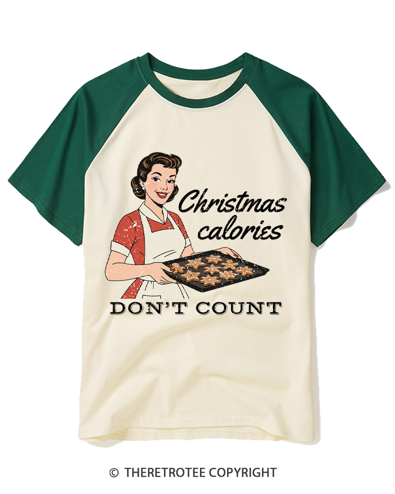 TheRetroTee Christmas Cookie Baking 1950s Raglan Baseball T-Shirt
