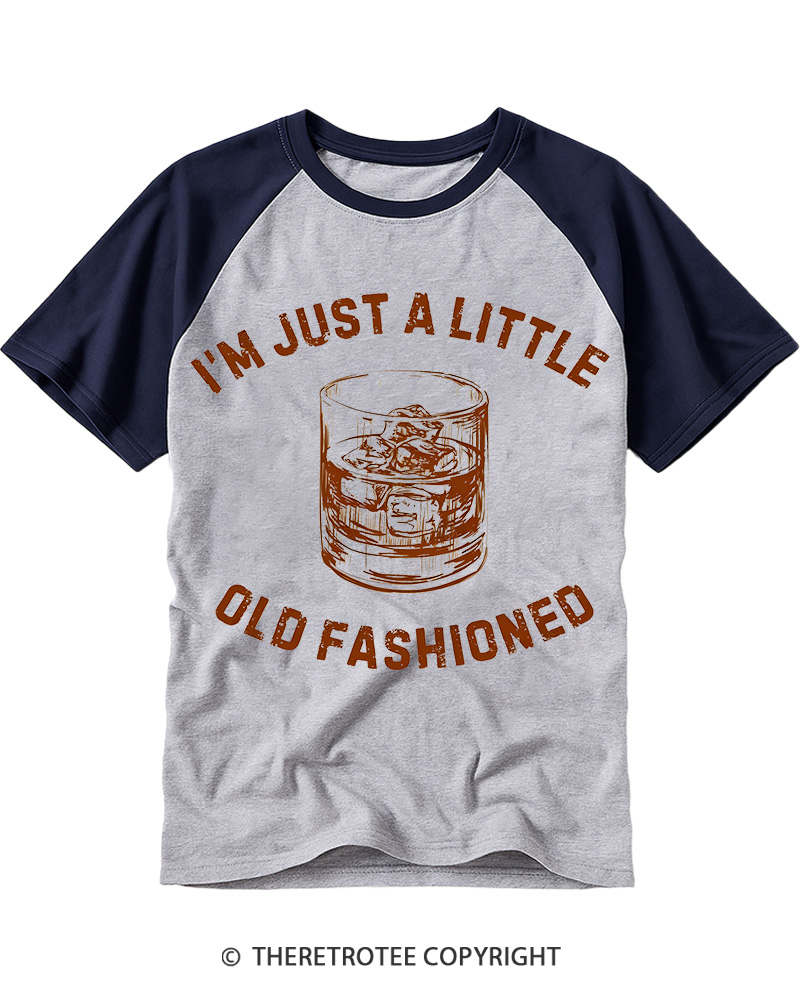 TheRetroTee Old Fashioned 1960s Raglan Baseball T-Shirt