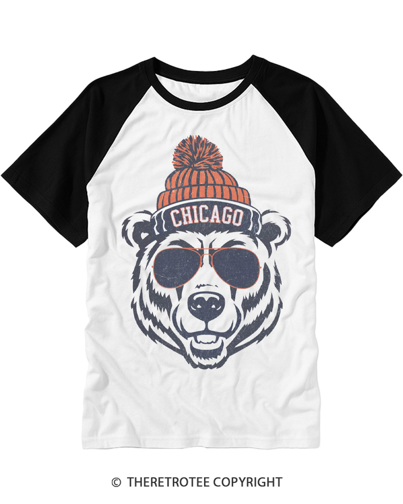 TheRetroTee Trendy Chicago Football Fan Raglan Baseball T-Shirt