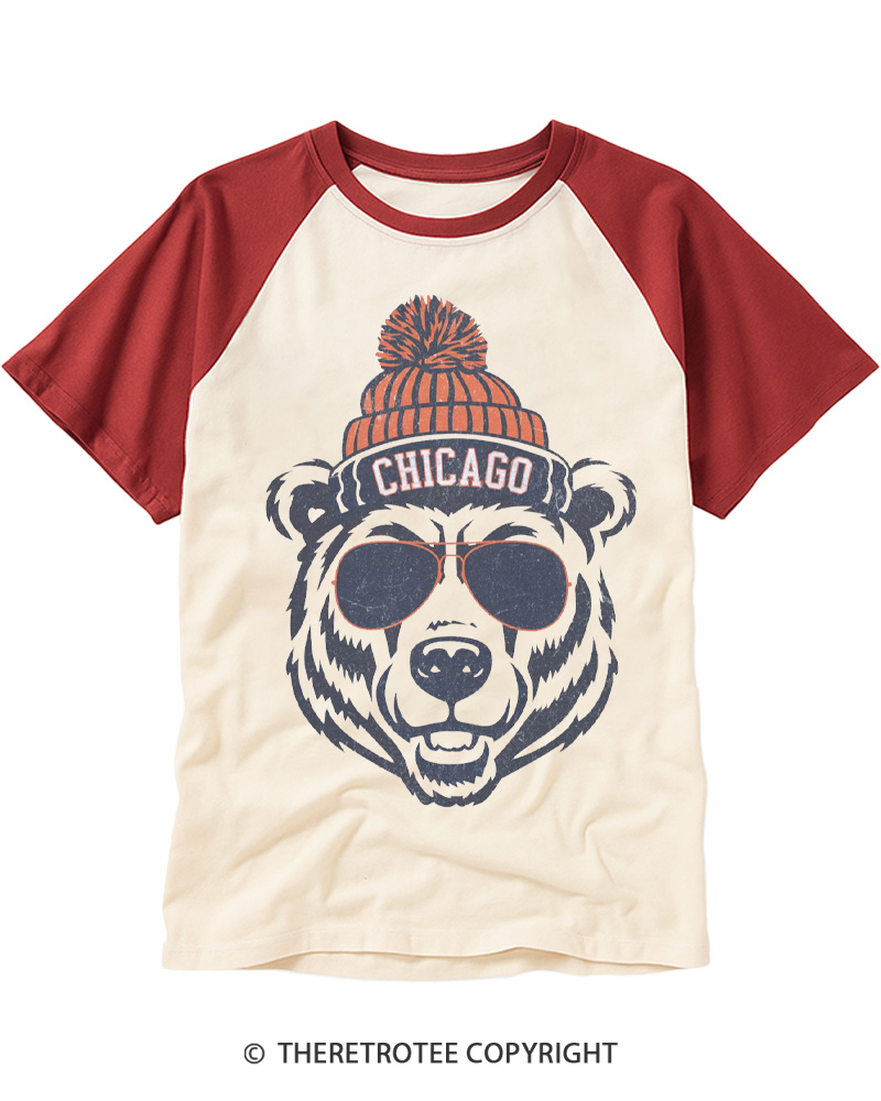 TheRetroTee Trendy Chicago Football Fan Raglan Baseball T-Shirt