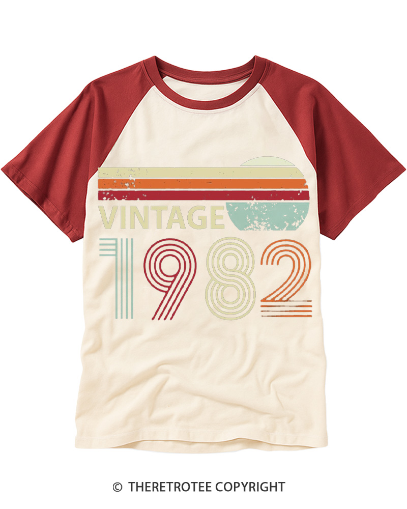 TheRetroTee 1982 Vintage Raglan Baseball T-Shirt