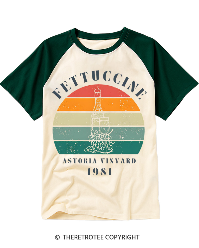 TheRetroTee Astoria Vineyard 1980s Raglan Baseball T-Shirt
