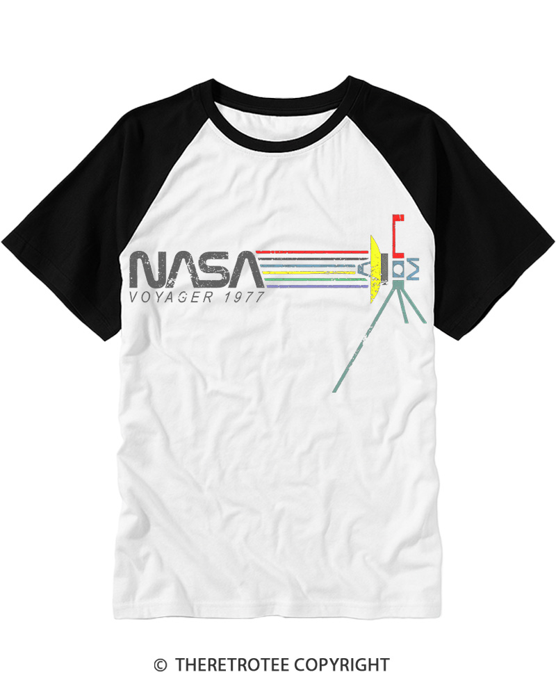 TheRetroTee Voyager '77 Raglan Baseball T-Shirt