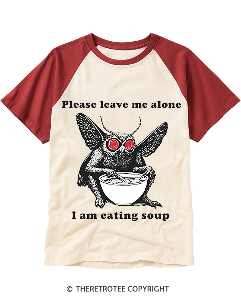 TheRetroTee Mothman Eating Soup 1970s Raglan Baseball T-Shirt