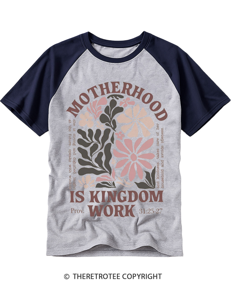 TheRetroTee Motherhood Is Kingdom 1970s Raglan Baseball T-Shirt