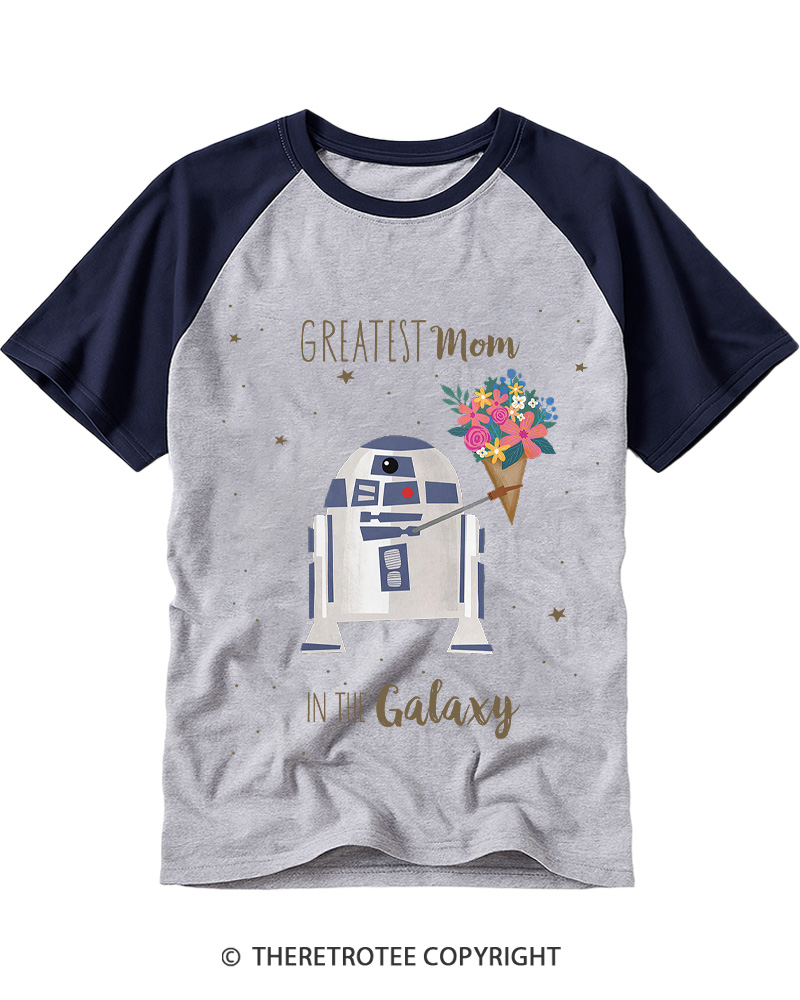 TheRetroTee Flowers to The Greatest Mom In The Galaxy 1980s Raglan Baseball T-Shirt