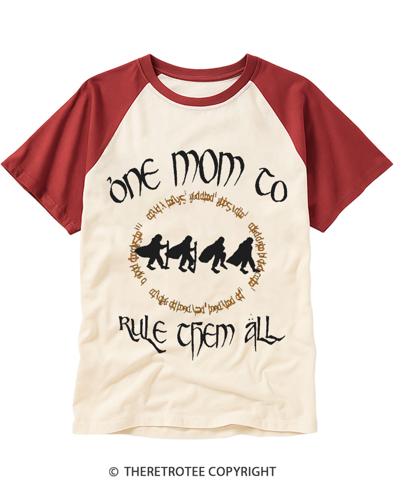 TheRetroTee One Mom To Rule Them All 1980s Raglan Baseball T-Shirt