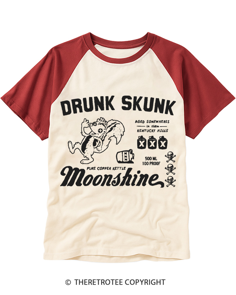 TheRetroTee Moonshine Drunk Skunk Funny 1970s Raglan Baseball T-Shirt