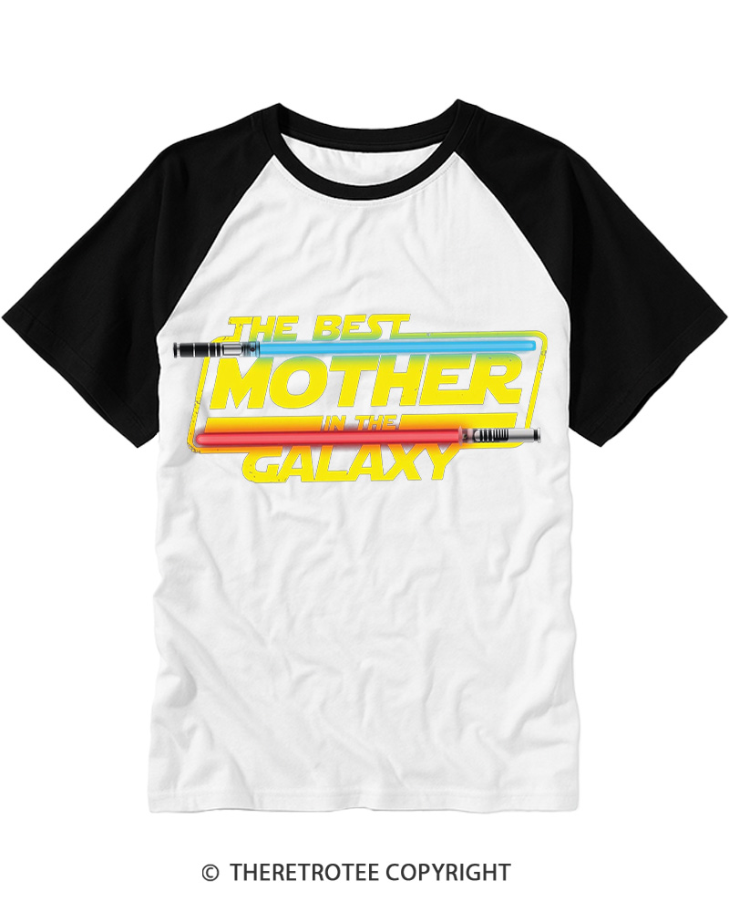 TheRetroTee The Best Mother in the Galaxy 1980s Raglan Baseball T-Shirt