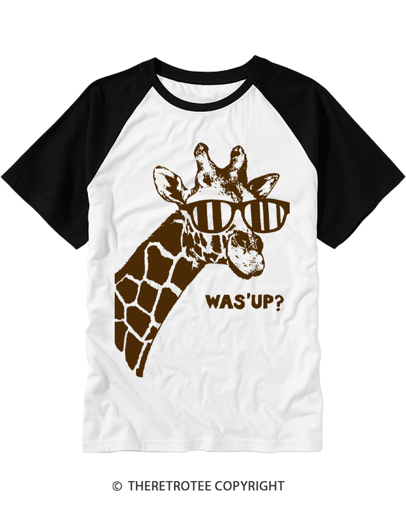 TheRetroTee Giraffe 1990s Raglan Baseball T-Shirt