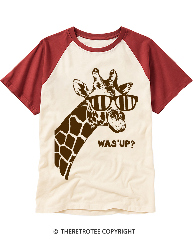 TheRetroTee Giraffe 1990s Raglan Baseball T-Shirt