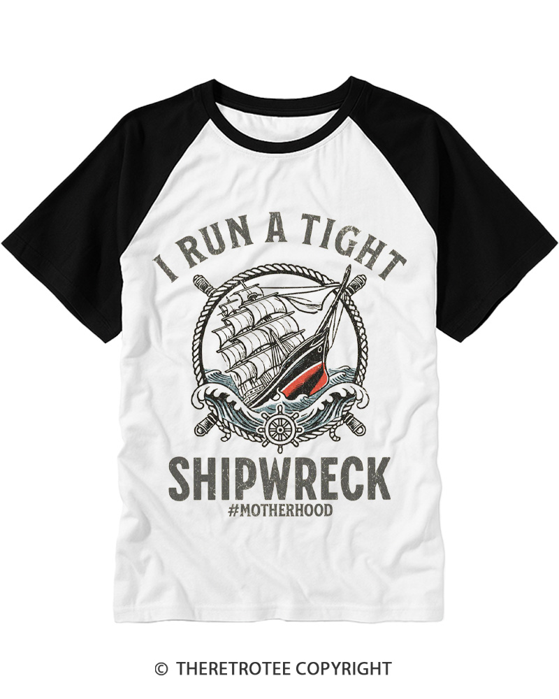 TheRetroTee I Run a Tight Shipwreck 1980s Raglan Baseball T-Shirt