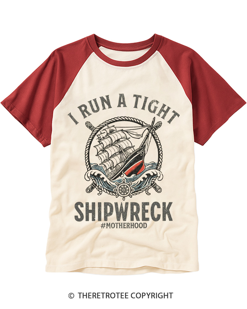 TheRetroTee I Run a Tight Shipwreck 1980s Raglan Baseball T-Shirt