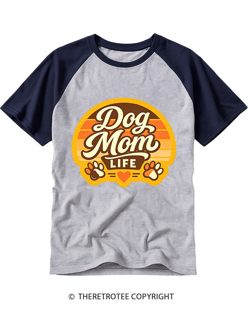 TheRetroTee Dog Mom Raglan Baseball T-Shirt