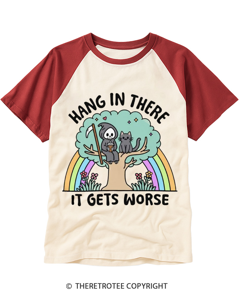 TheRetroTee Hang In There 1990s Raglan Baseball T-Shirt