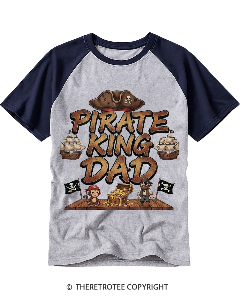 TheRetroTee Pirate King Dad 1990s Raglan Baseball T-Shirt