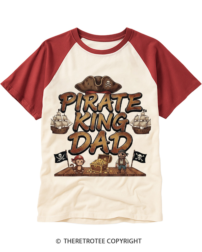 TheRetroTee Pirate King Dad 1990s Raglan Baseball T-Shirt