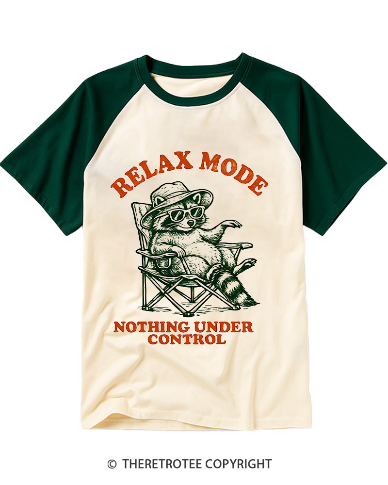 TheRetroTee Nothing Under Control 1980s Raglan Baseball T-Shirt