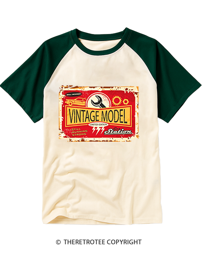 TheRetroTee Vintage Model Raglan Baseball T-Shirt