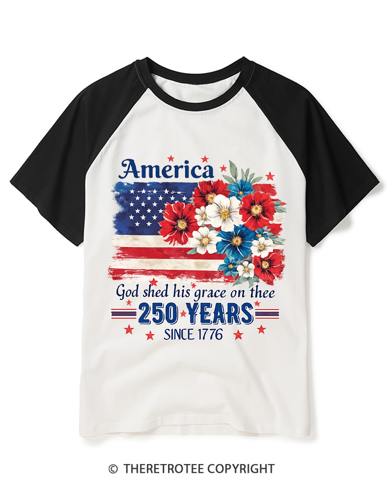 TheRetroTee God Shed His Grace On Thee 1776 Raglan Baseball T-Shirt