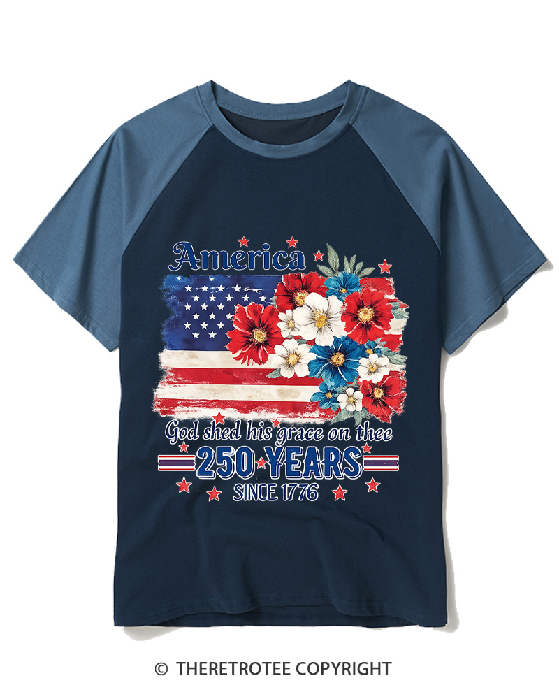 TheRetroTee God Shed His Grace On Thee 1776 Raglan Baseball T-Shirt