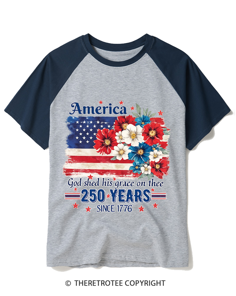 TheRetroTee God Shed His Grace On Thee 1776 Raglan Baseball T-Shirt