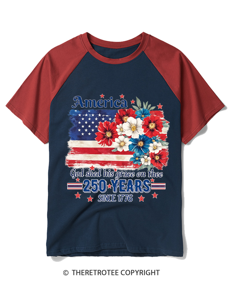 TheRetroTee God Shed His Grace On Thee 1776 Raglan Baseball T-Shirt